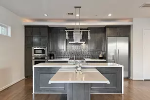 707 W Clay St, Houston, TX 77019 - Photo 22