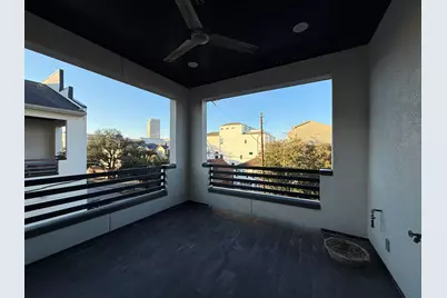 707 W Clay St, Houston, TX 77019 - Photo 16