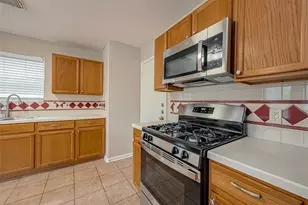 9234 Windswept Grove Dr, Houston, TX 77083 - Photo 22