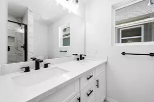 2018 Hampton St, Houston, TX 77088 - Photo 20