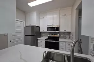 2475 Underwood St, Houston, TX 77030 - Photo 14