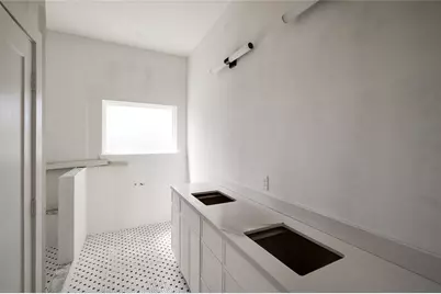 904 Kern Street #C, Houston, TX 77009 - Photo 34