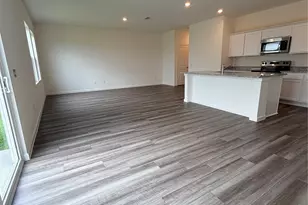 8326 Vacek Xing Wy, Richmond, TX 77469 - Photo 2