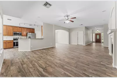 34 Bryce Branch Circle, The Woodlands, TX 77382 - Photo 12