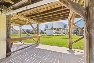 12878 Jean Lafitte Dr, Freeport, TX 77541 - Photo 20