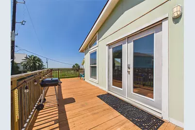 12878 Jean Lafitte Drive, Freeport, TX 77541 - Photo 4