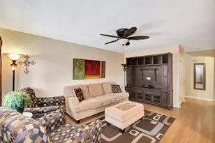 12024B Mighty Oak Dr, Houston, TX 77066 - Photo 10