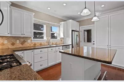 361 Bridgelanding, Onalaska, TX 77360 - Photo 12