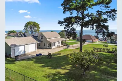 361 Bridgelanding, Onalaska, TX 77360 - Photo 4