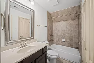 21115 Knight Quest Dr, Tomball, TX 77375 - Photo 34