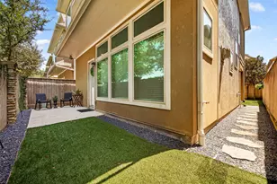 8217 Cabernet Ln, Houston, TX 77055 - Photo 26