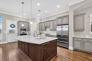 8217 Cabernet Ln, Houston, TX 77055 - Photo 12