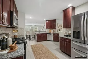 15642 S Fall Fern Cir, Houston, TX 77044 - Photo 4