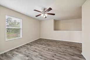 15642 S Fall Fern Cir, Houston, TX 77044 - Photo 24