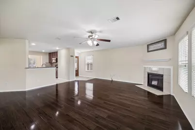 15642 S Fall Fern Cir, Houston, TX 77044 - Photo 14