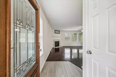 15642 S Fall Fern Cir, Houston, TX 77044 - Photo 8