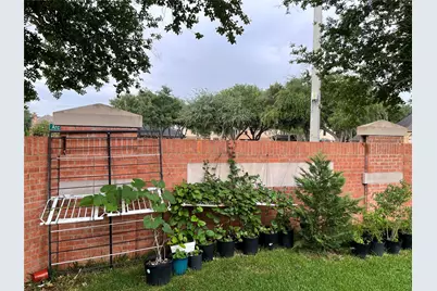 2801 Field Hollow Drive, Pearland, TX 77584 - Photo 38