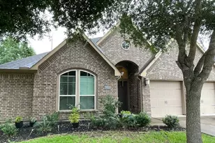 2801 Field Hollow Dr, Pearland, TX 77584 - Photo 2