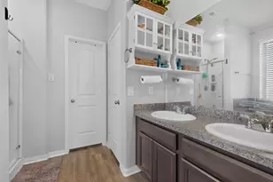 1685 County Road 5102, Cleveland, TX 77327 - Photo 16