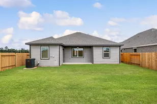 15650 Honey Cv Dr, Conroe, TX 77303 - Photo 2