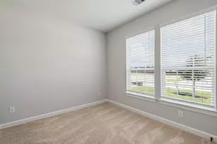 15650 Honey Cv Dr, Conroe, TX 77303 - Photo 14
