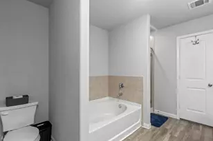 1800 Thompson St, La Marque, TX 77568 - Photo 30