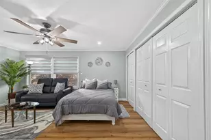 407 1/2 Fairbanks St, Houston, TX 77009 - Photo 4