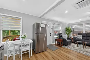 407 1/2 Fairbanks St, Houston, TX 77009 - Photo 12