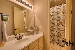 7715 Old Tree Ct, Sugar Land, TX 77479 - Photo 40