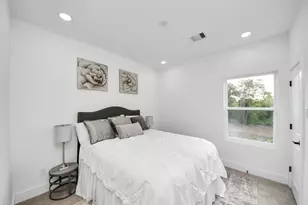 2434 Harrington St, Houston, TX 77026 - Photo 34