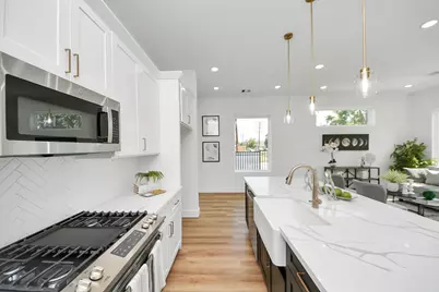 2434 Harrington Street, Houston, TX 77026 - Photo 8