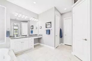 14115 Dunsmore Lndg Dr, Houston, TX 77059 - Photo 20