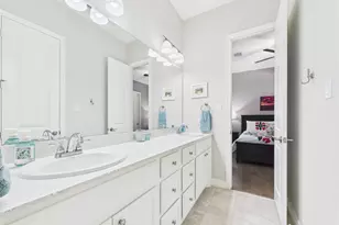 14115 Dunsmore Lndg Dr, Houston, TX 77059 - Photo 24