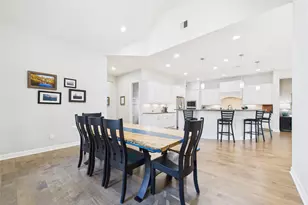 14115 Dunsmore Lndg Dr, Houston, TX 77059 - Photo 6