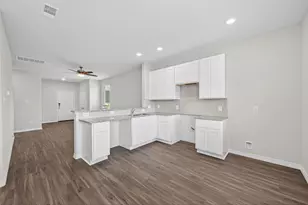 16677 Heritage Pnes Ln, Conroe, TX 77302 - Photo 2