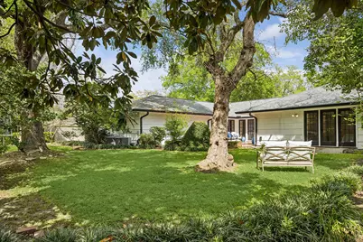 1902 Chimney Rock Road, Houston, TX 77056 - Photo 16