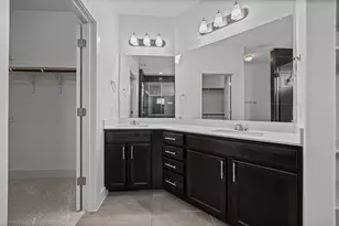 2303 Capulet St, Austin, TX 78741 - Photo 14
