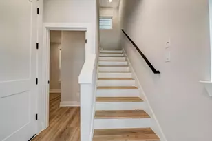 1518 Malvern St, Houston, TX 77009 - Photo 4