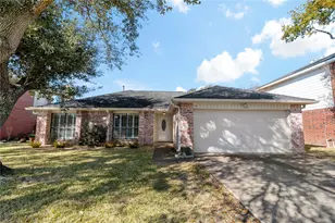 6115 Conlan Bay Dr, Houston, TX 77041 - Photo 2
