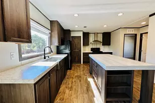 16306 Crockett Martin Ests Dr, Conroe, TX 77306 - Photo 10