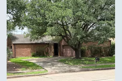 2314 Gray Falls Drive, Houston, TX 77077 - Photo 2