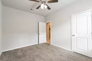 8810 Vasco da Gama Trace, Houston, TX 77044 - Photo 34