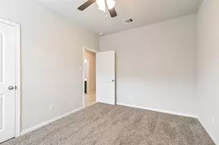 8810 Vasco da Gama Trace, Houston, TX 77044 - Photo 32