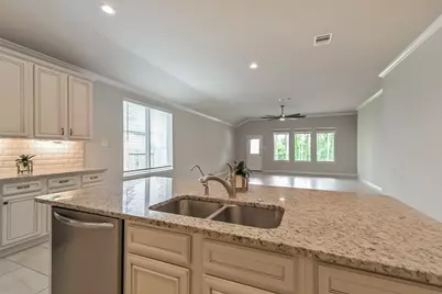 8810 Vasco Da Gama Trace, Houston, TX 77044 - Photo 18