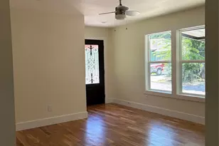 318 N Avenue H, Humble, TX 77338 - Photo 2