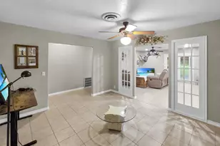 10922 Glen Oaks St, Beaumont, TX 77705 - Photo 36