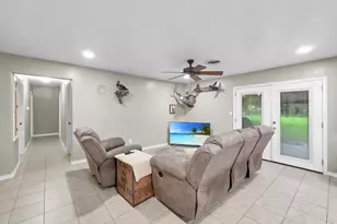 10922 Glen Oaks St, Beaumont, TX 77705 - Photo 20