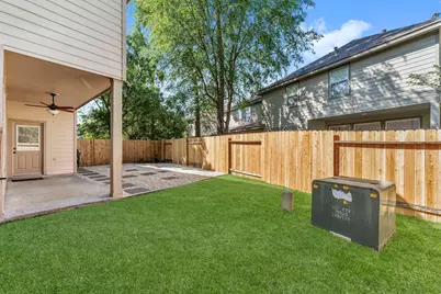 39 E Burberry Circle, The Woodlands, TX 77384 - Photo 40