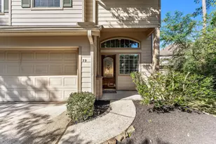 39 E Burberry Cir, The Woodlands, TX 77384 - Photo 4