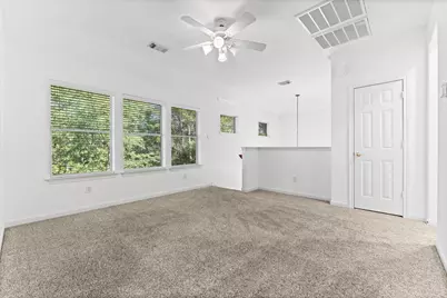 39 E Burberry Circle, The Woodlands, TX 77384 - Photo 20